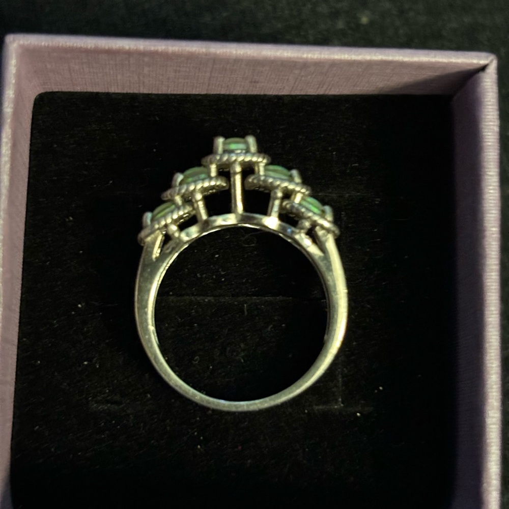Natural opal waterfall ring - Picture 4 of 5